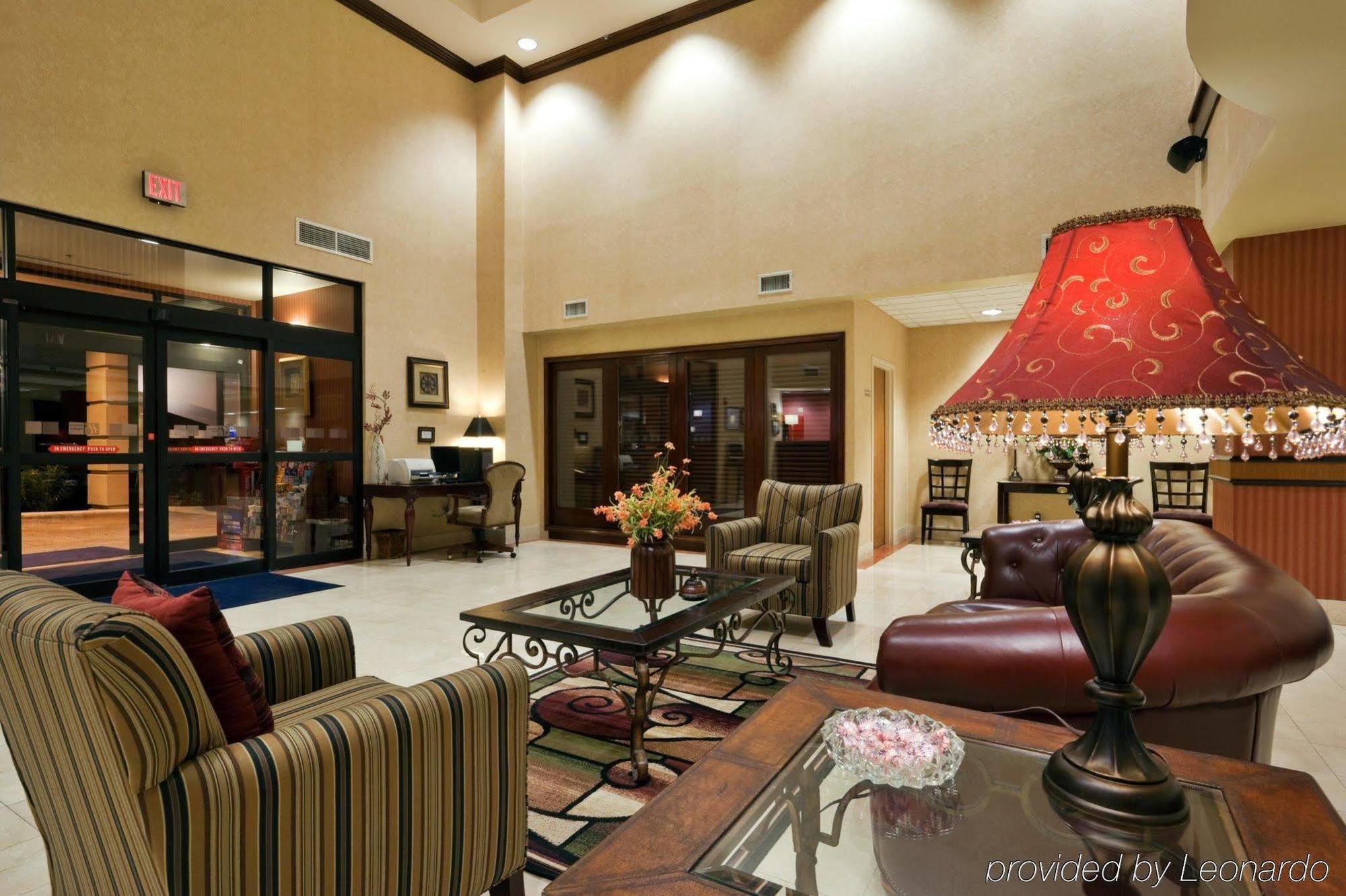 Holiday Inn Express & Suites Austin North Central, An Ihg Hotel Ngoại thất bức ảnh